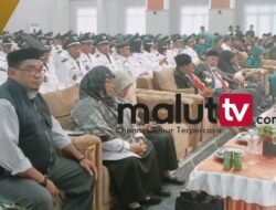 RATUSAN KADES DI HALSEL RESMI TERIMA SK PERPANJANGAN MASA JABATAN