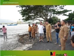 Jalan Dan Dinding Pantai Bastiong Karance Rusak Diterjang Gelombang, Pemkot Ternate Janji Bangun Penahan Ombak