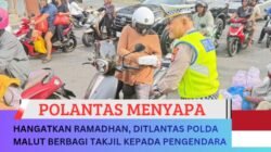 Hangatkan Ramadhan, Ditlantas Polda Malut Berbagi Takjil Kepada Pengendara