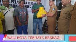 Wali Kota Ternate Serahkan 345 Paket Bantuan Lebaran untuk Petugas Persampahan DLH