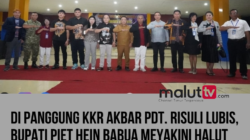 Di Panggung KKR Akbar Pendeta Risuli Lubis, Bupati Piet Hein Babua Meyakini Halut Selalu dalam Pernyetaan Tuhan.